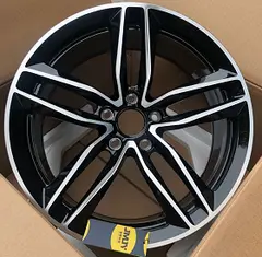 01017 alloy wheel
