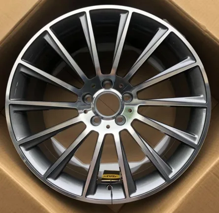 02001 alloy wheel rim – Gunmetal Machined Face