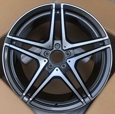 02079 alloy wheel rim – Gunmetal Machined Face
