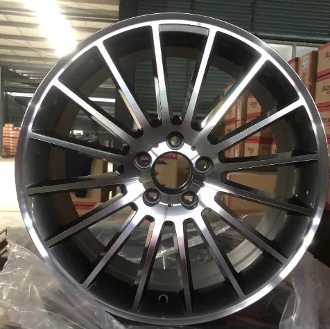 1009 alloy wheel rim – Gunmetal Machined Face