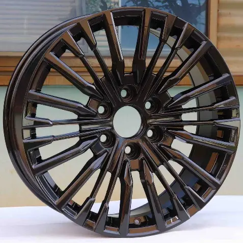 2028 alloy wheel rim – Gloss Black Machined Face