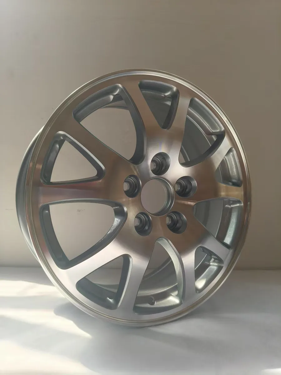 6057 alloy wheel rim – Silver Machined Face