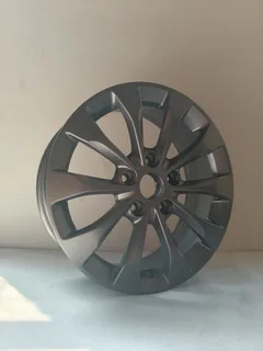 6128 alloy wheel