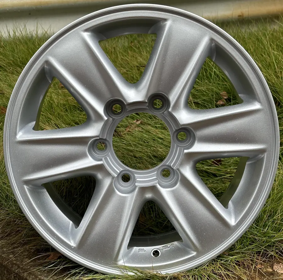 6137 alloy wheel rim – Silver (Full Paint)