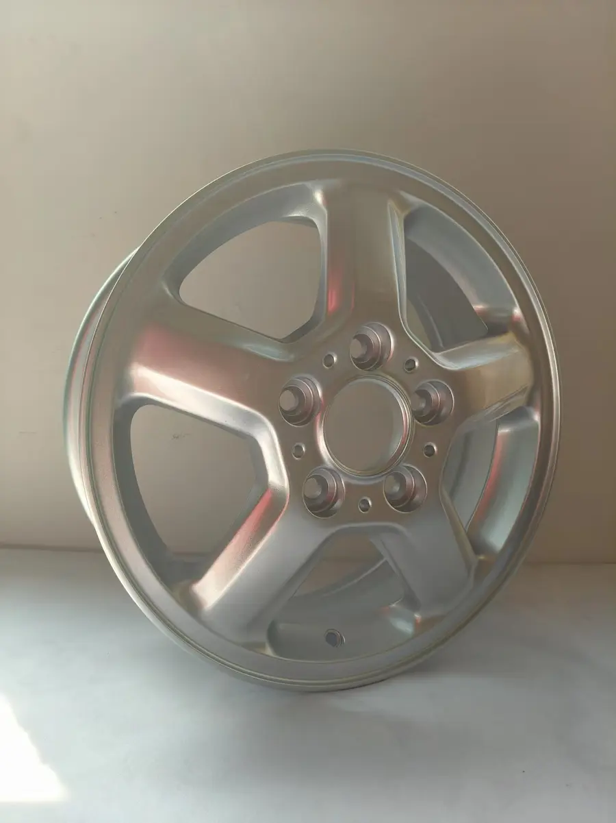 6179 alloy wheel rim – Silver (Full Paint)