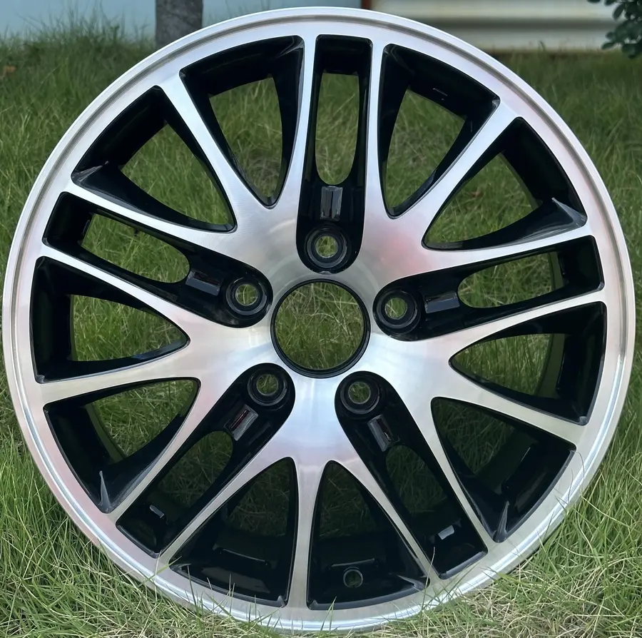 6185 alloy wheel rim – Gloss Black Machined Face