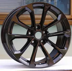 7096 alloy wheel