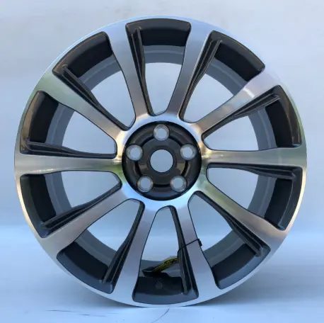 FG115 alloy wheel rim – Gunmetal Machined Face