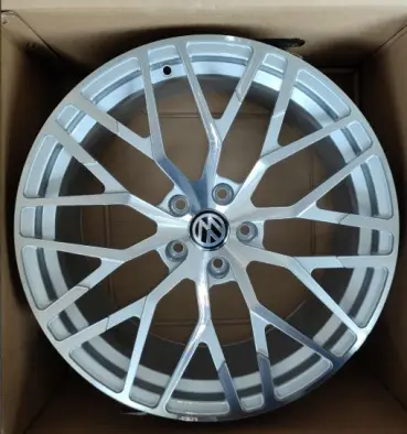 HG190553 alloy wheel rim – Silver Machined Face