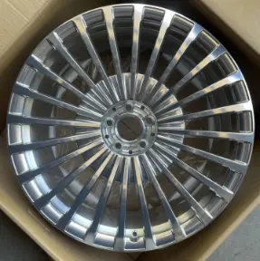 PL002 alloy wheel rim – Polished + Brushed Rim