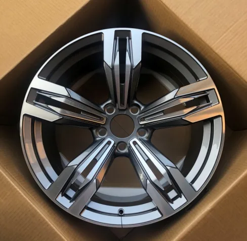 RD1040 alloy wheel rim – Gunmetal Machined Face