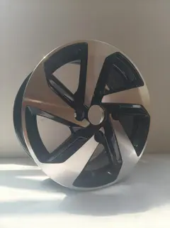 REW014 alloy wheel