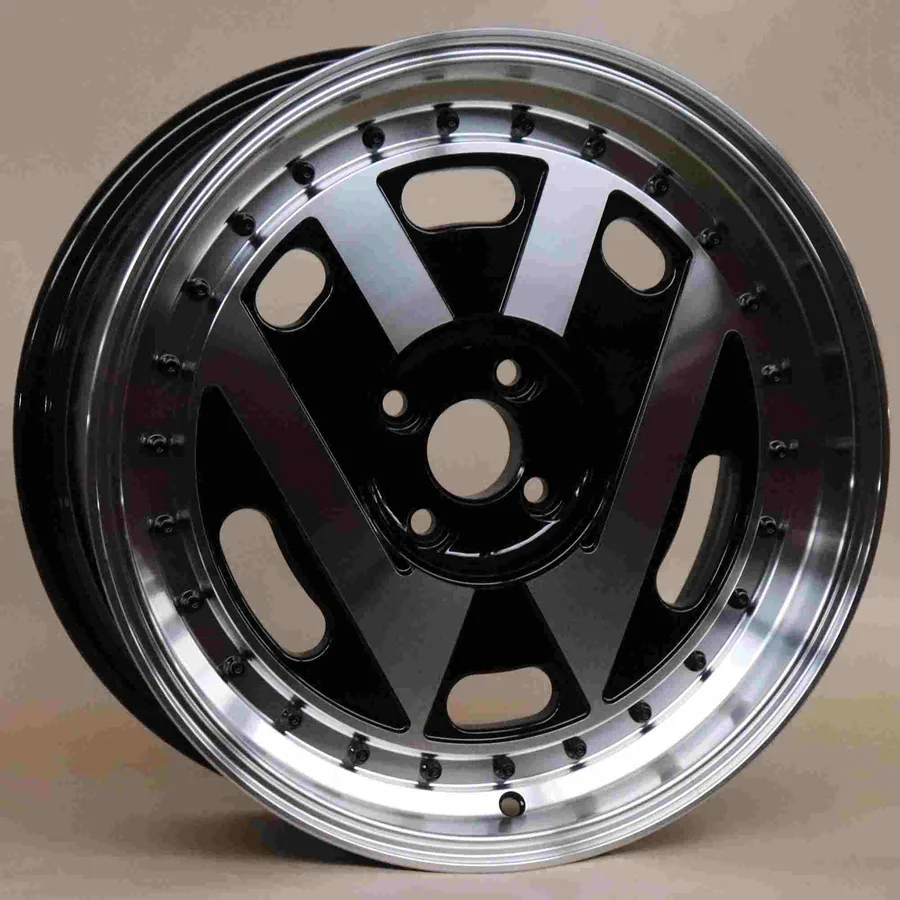 REW022 alloy wheel rim – Gloss Black Machined Face + Black Rivets