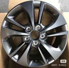 RHX1069 alloy wheel