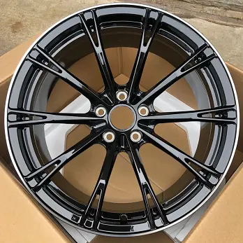WD0016 alloy wheel rim – Gloss Black Machined Lip
