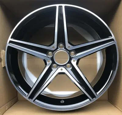 WD0024 alloy wheel rim – Gloss Black Machined Face