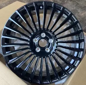 WD0124 alloy wheel rim – Gloss Black (Full Paint)