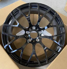 WD0200 alloy wheel rim – Gloss Black (Full Paint)