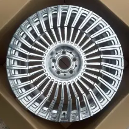 WD0476 alloy wheel rim – Gloss Black (Full Paint)