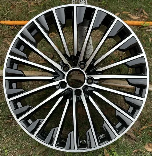 WD132 alloy wheel rim – Gloss Black Machined Face