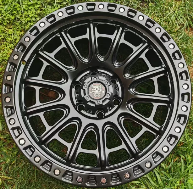 WD134 alloy wheel rim – Matte Black + Silver Rivets