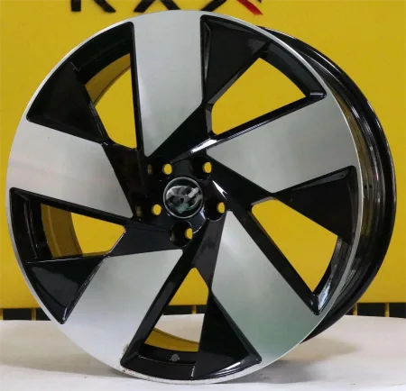 WD225 alloy wheel rim – Gloss Black Machined Face