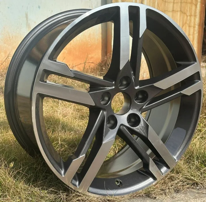 WD364 alloy wheel rim – Gunmetal Machined Face
