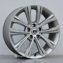 WD439 alloy wheel