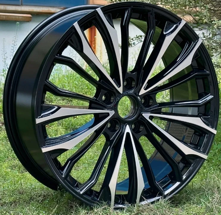 WD555 alloy wheel rim – Hyper Black (Full Paint)