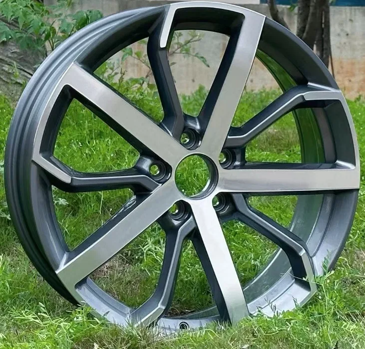 WD559 alloy wheel rim – Gunmetal Machined Face