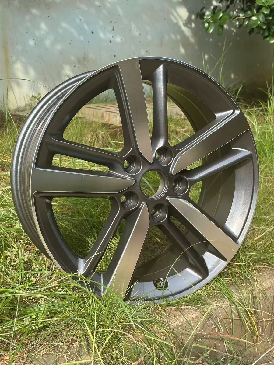 WD586 alloy wheel rim – Gunmetal Machined Face