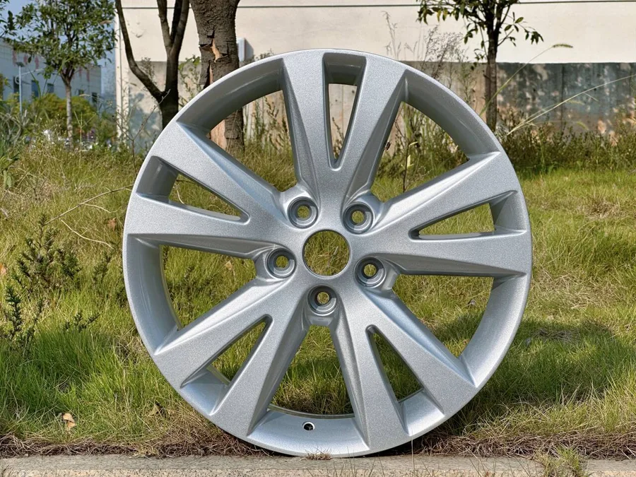 WD608 alloy wheel rim – Silver (Full Paint)